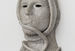 Jan S. Hansen / Mask (Rhizome), 2021, 18 x 35 cm, glaseret stentøj (foto: Kunsthal NORD)